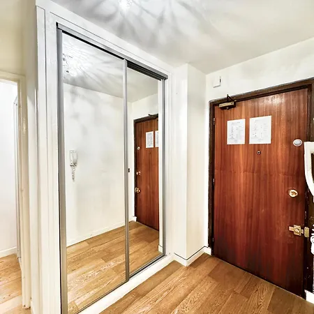 Appartamento Avec Balcon Vue Sur La Défense Courbevoie